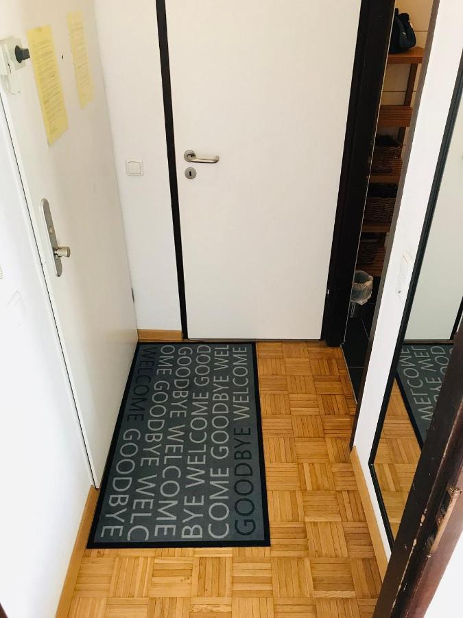 Messe Apartment Koeln West Экстерьер фото