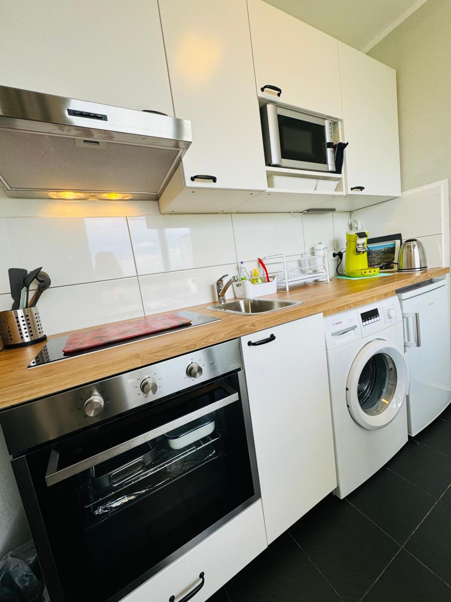 Messe Apartment Koeln West Экстерьер фото